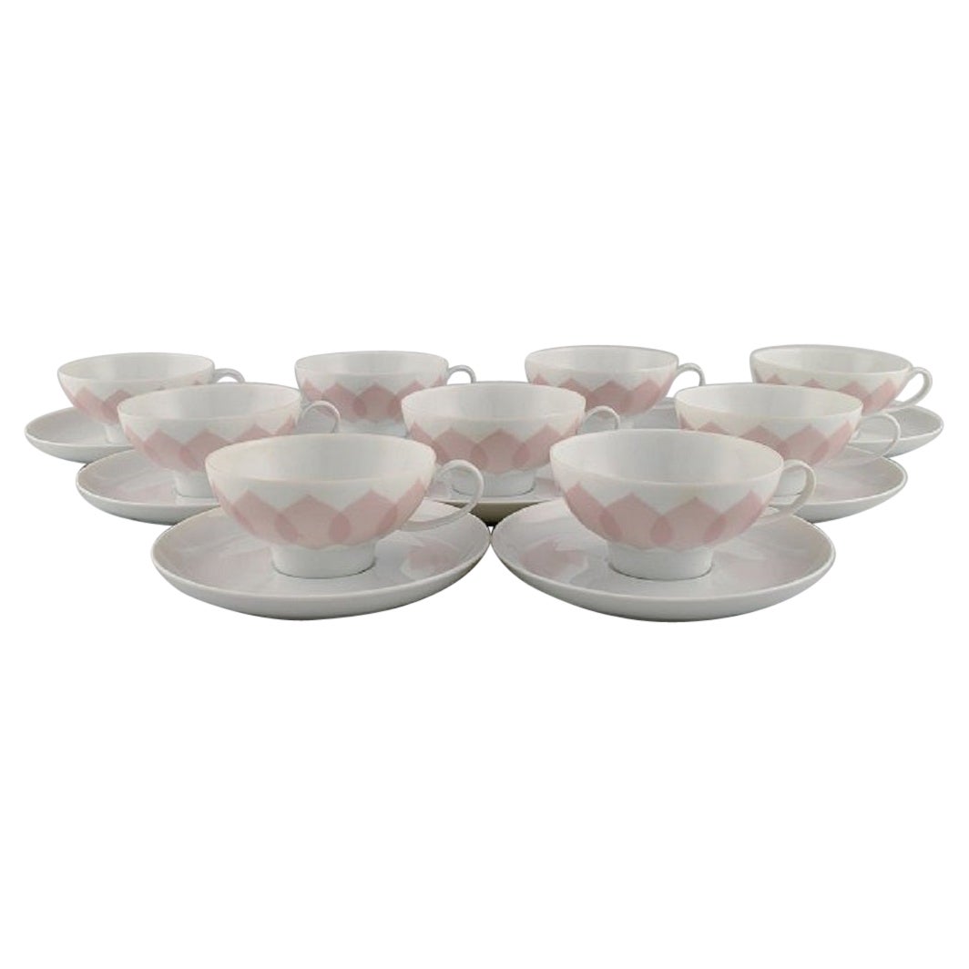Bjørn Wiinblad for Rosenthal, Lotus Porcelain Service, 9 Teacups with Saucers