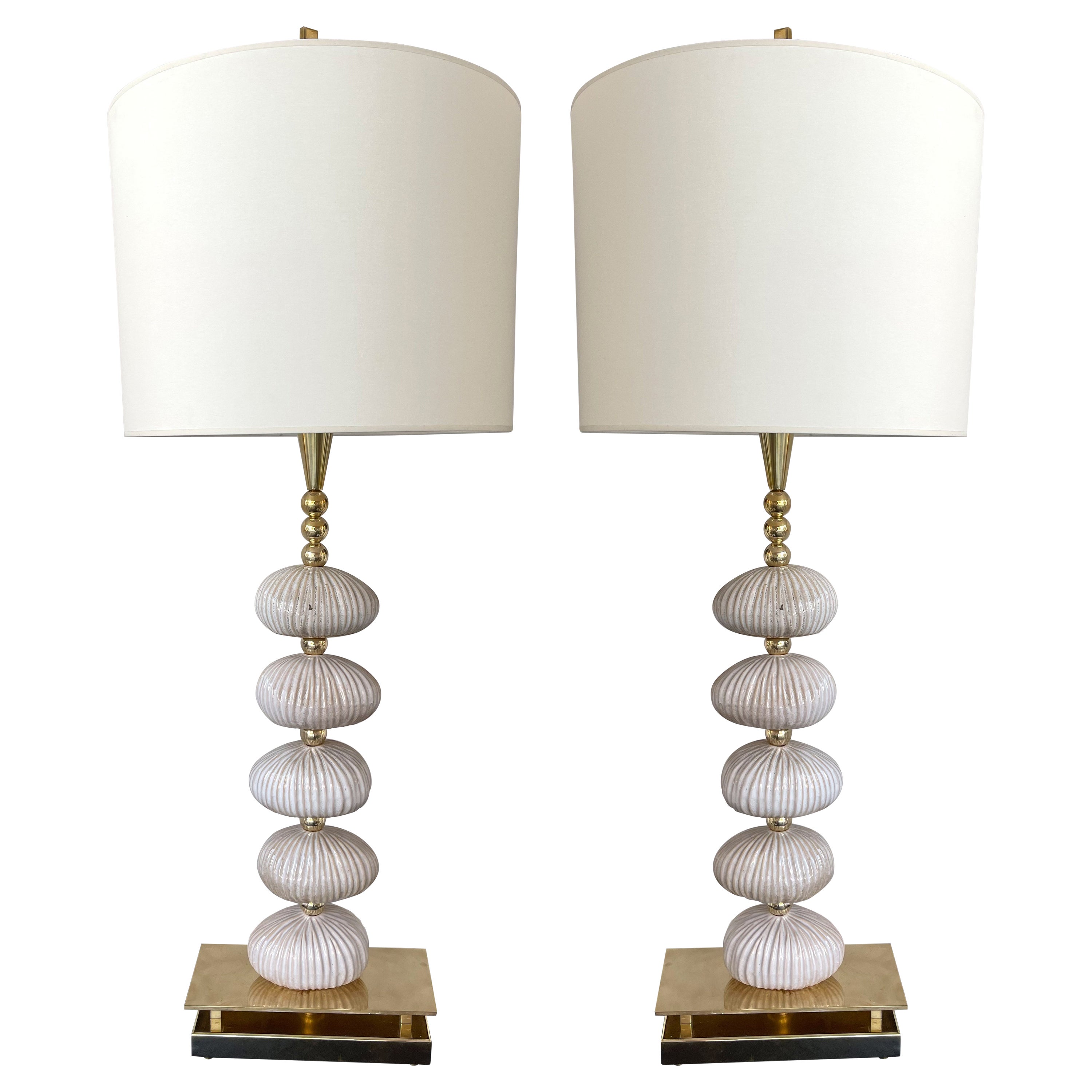 Contemporary Pair of Brass and Ceramic Lamps, Italy For Sale