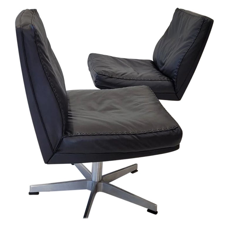 Pair of DS35 Executive Chair by De Sede For Sale