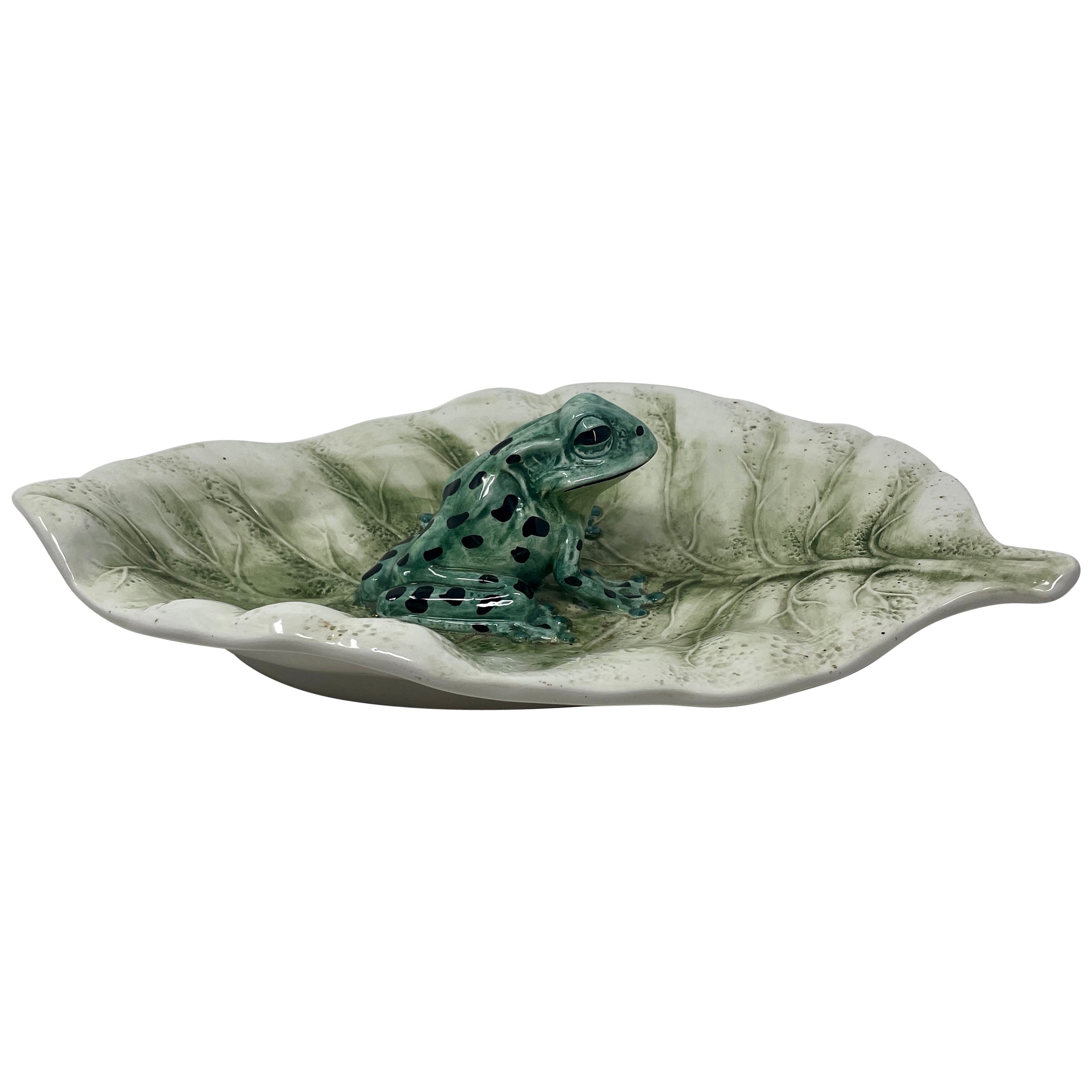 Frog on Lily Pad en porcelaine italienne