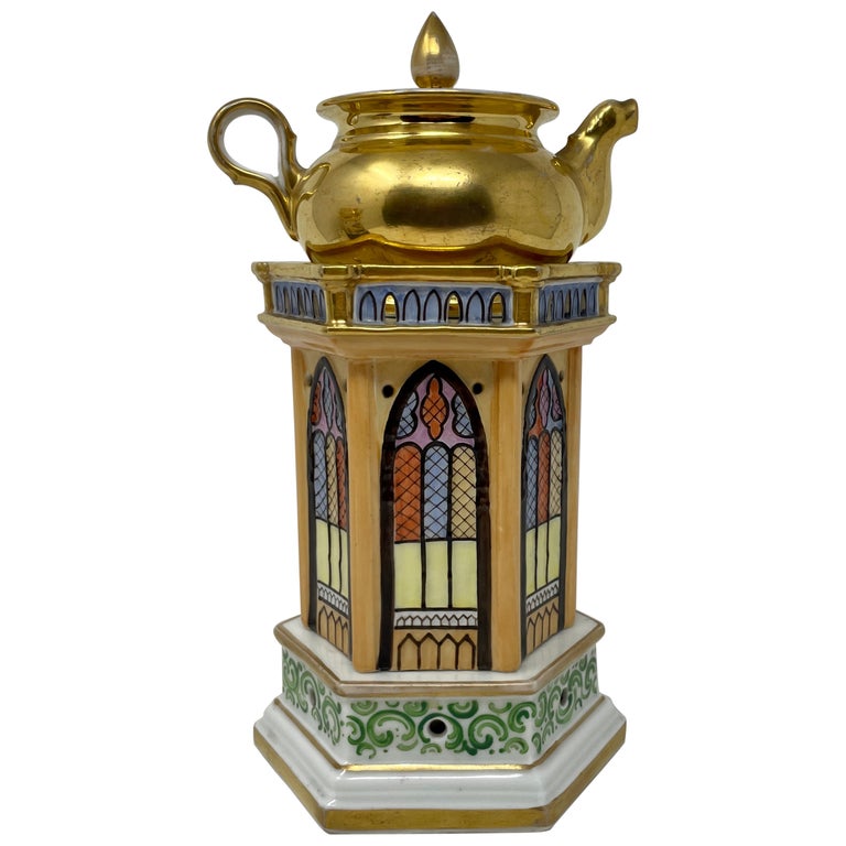 Veilleuse française ancienne en porcelaine, vers 1880-1890 En vente sur  1stDibs