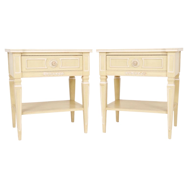 Thomasville Side Tables a Pair at 1stDibs
