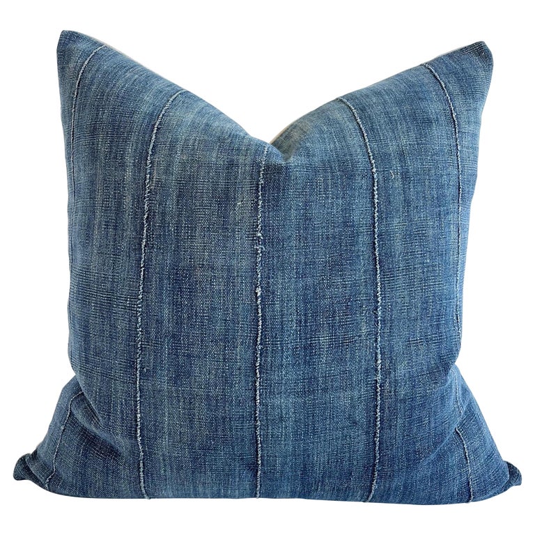 Vintage Faded Blue Indigo Pillow Insert For Sale at 1stDibs