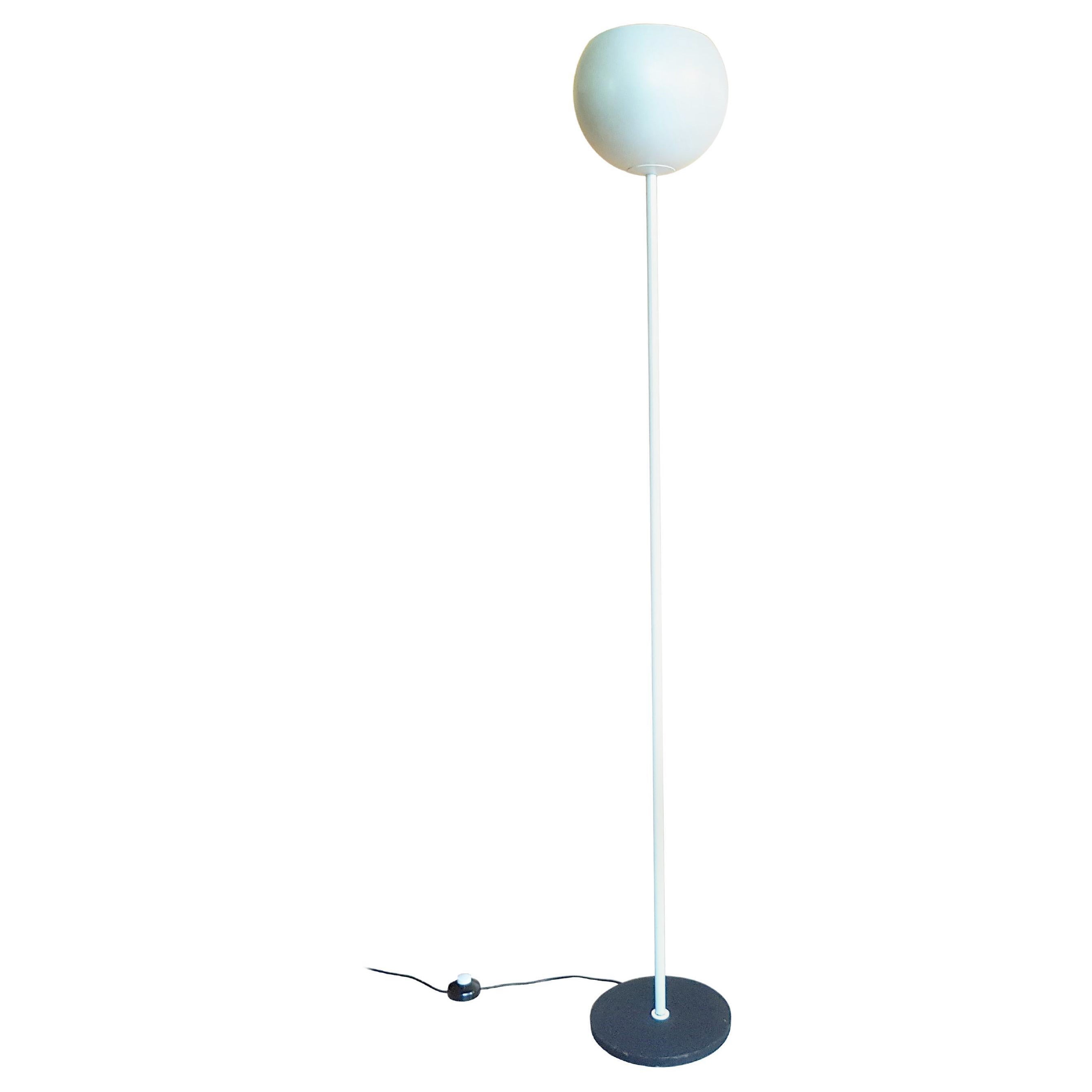 Pearl white & black metal 1960s floor lamp luminator by Stilnovo For Sale