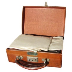 WWw11, Tiny Leather Attaché Case Erste Hilfe Medical Equipment