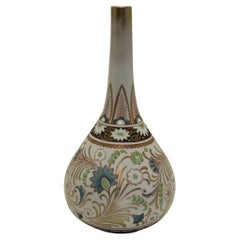 Vase en céramique de Carrare Doulton Lambeth par Mildred Smallfield