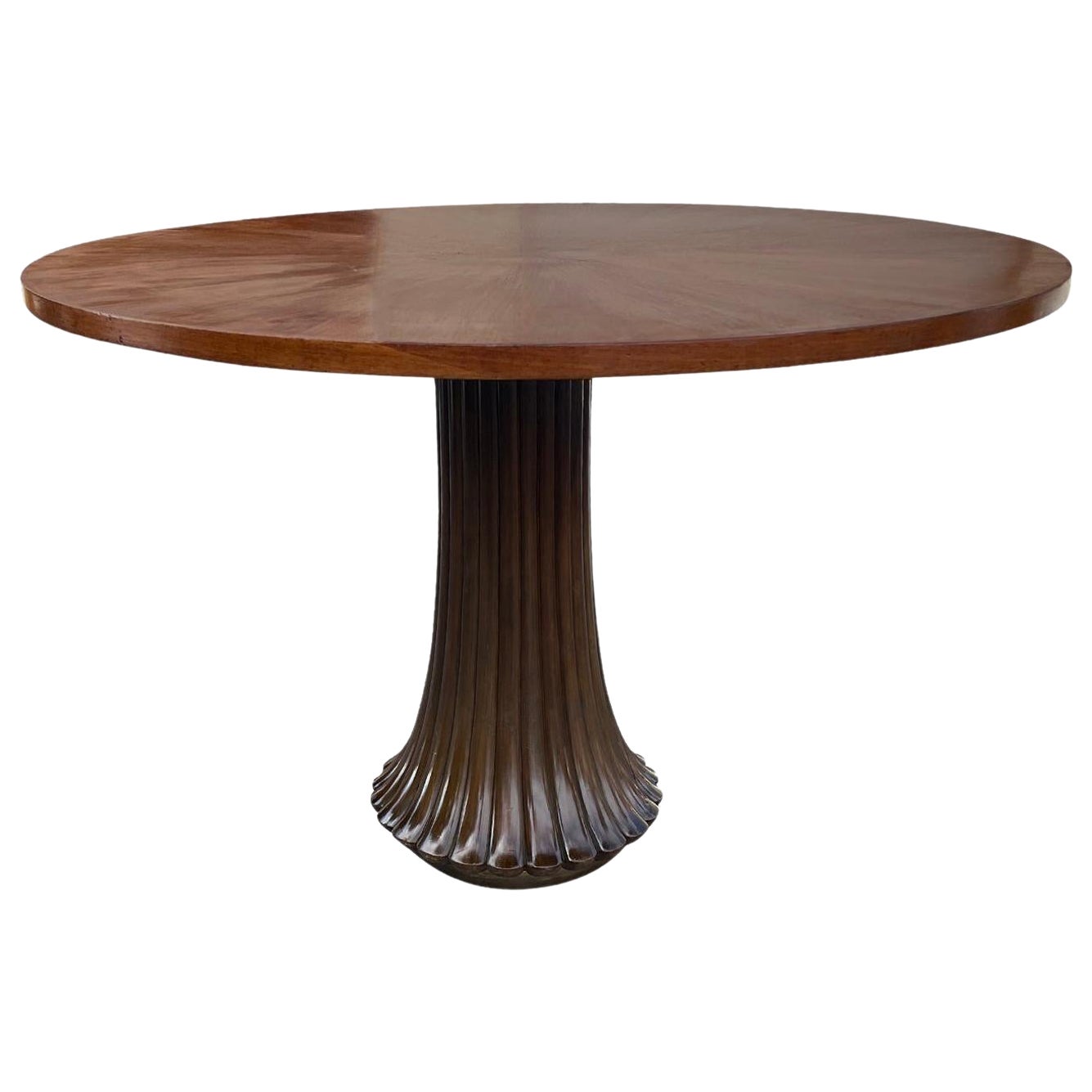 20th Century Italian Round Vintage Rosewood, Walnut Dining Room Table For Sale