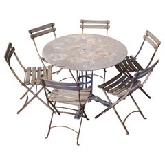 Table de jardin d'extérieur et ensemble de 6 chaises en fer peint français du début du 20ème siècle