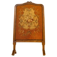 Siglo XIX Aubusson Patrón Nogal  Pantalla de chimenea, estilo Luis XV