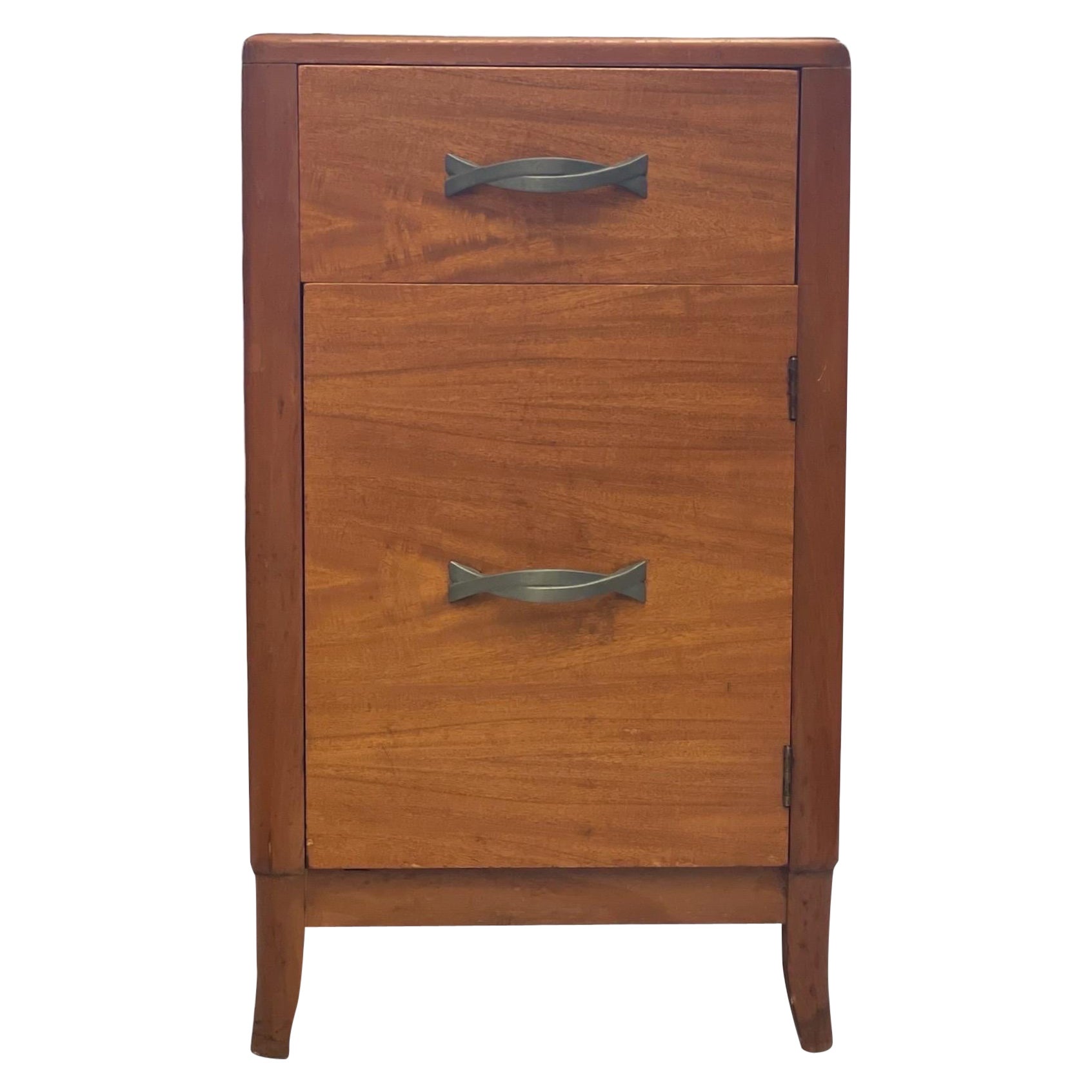Vintage Mid-Century Modern Accent Table Dovetail Drawers Circa 1950s - 1970s. For Sale
