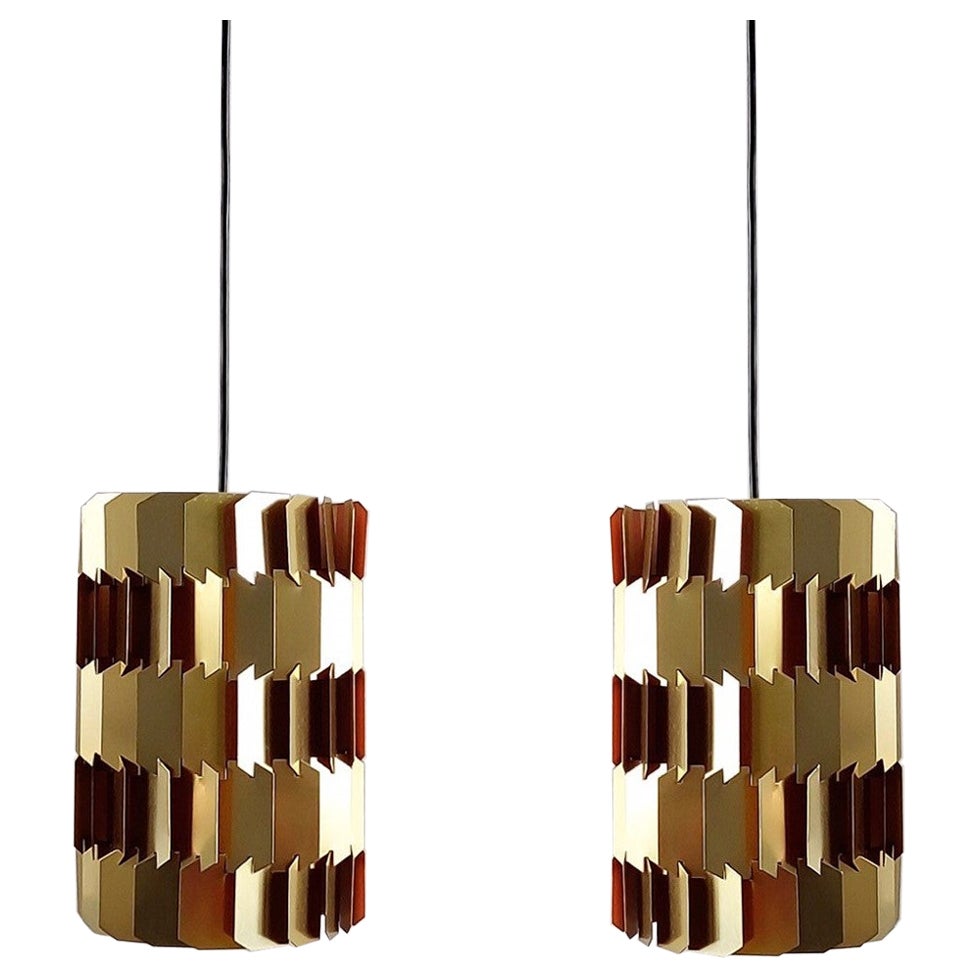 Set of 2 Gold and Orange 'Facet-Pop' Pendant Lamps by Louis Weisdorf for Lyfa For Sale