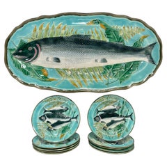 Antikes englisches Wedgwood-Majolika-Fisch-Set aus dem 19. Jahrhundert, 1 Platte und 10 Teller