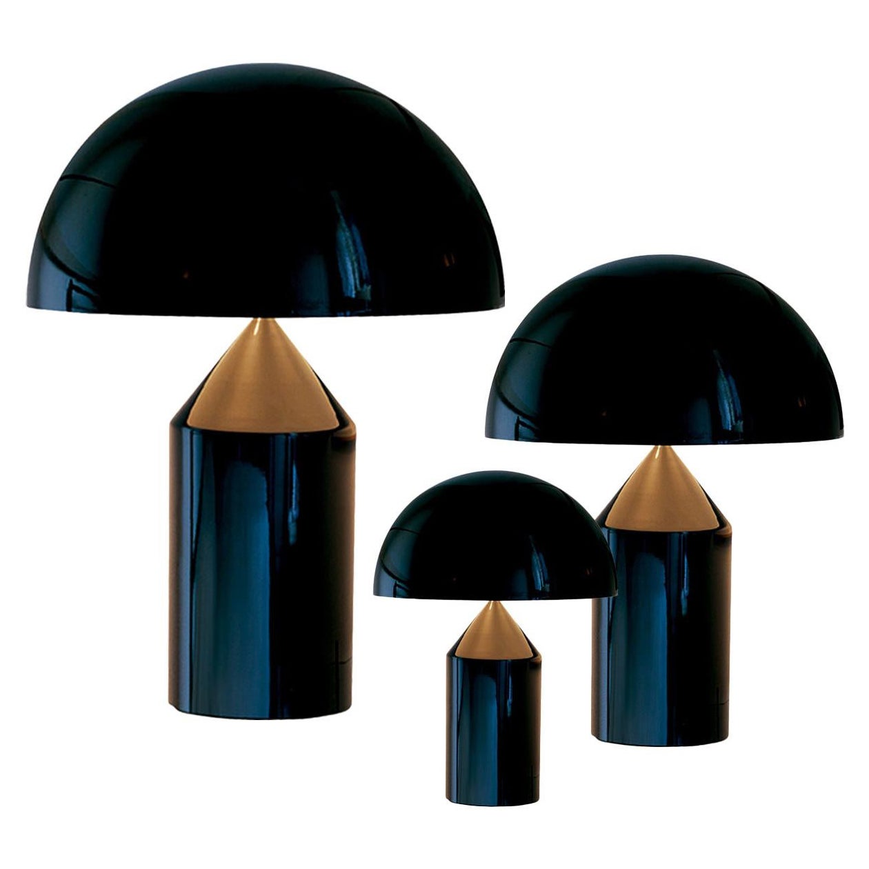 Lot de grandes, moyennes et petites lampes de bureau noires « Atollo » conçues par Magistretti en vente