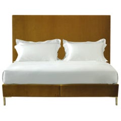 Handcrafted Savoir Harlech Headboard and Nº3 Bed Set, Bespoke, Eastern King Size