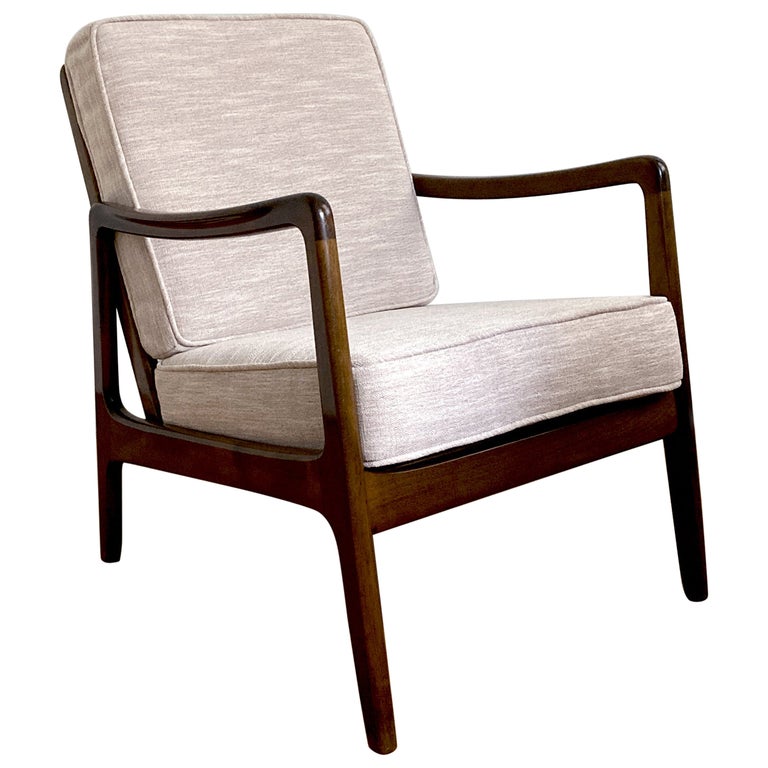 Ole Wanscher for John Stuart Walnut Midcentury Lounge Chair Reupholstered For Sale