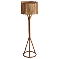 Italian Designer, Floor Lamp, Bamboo, Rattan, Burlap, Italy, 1960s