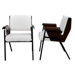 Pair of Gustavo Pulitzer 'Albengo' Stitched Leather Chairs, C1950, Italy