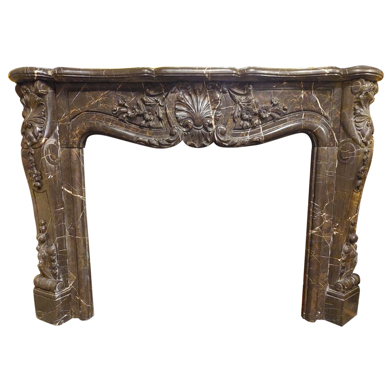 Mantle Fireplace Richly Carved Black Marble, Central Shell, 19th Century, Italy