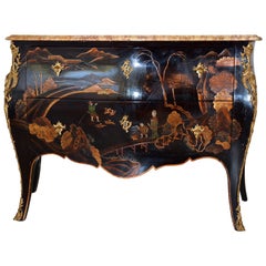 Early 20th Century Louis XV Style Chinoiserie Lacquer and Ormolu Commode