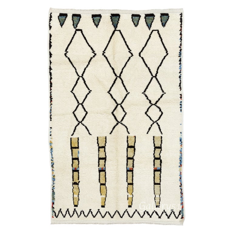Hand Knotted Moroccan Wool Rug, Soft Pile, Custom Options Available. 5