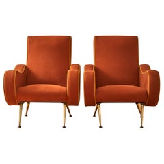 Pair of Lounge Chairs in Manner of Gigi Radice