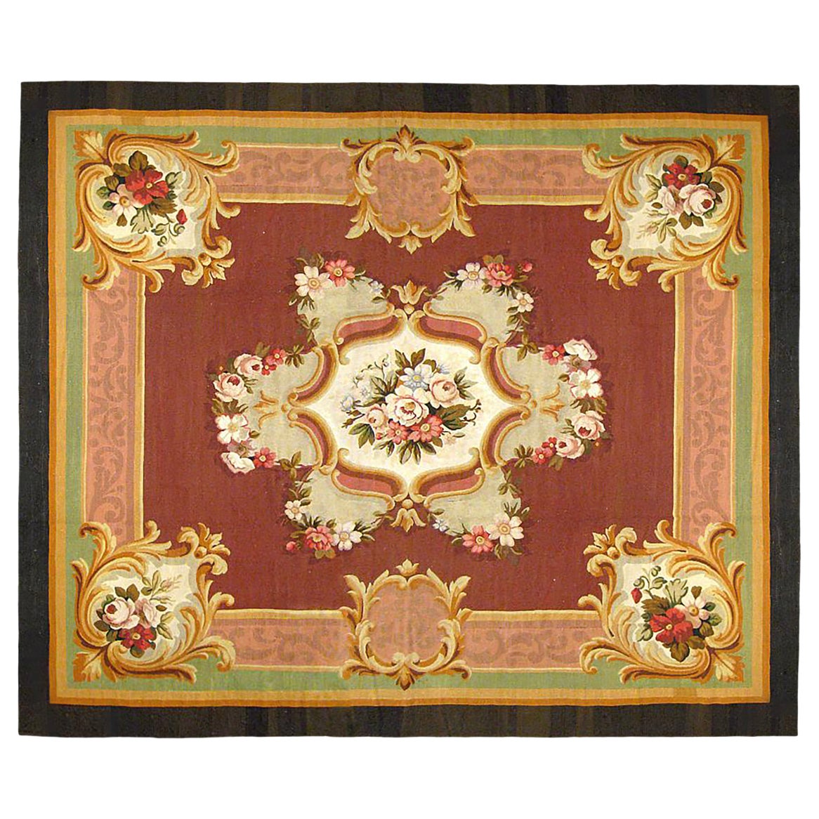 Antiker französischer Aubusson-Teppich in Zimmergröße mit Mittelmedaillon und Blumen, antik