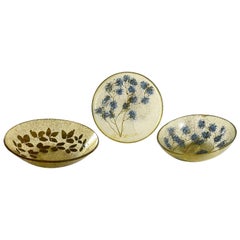 Vintage Mid-Century Modern Pair of Plastic Bowls & Tray Blue Flowers Gold Leaves