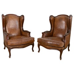 Vintage 1980s English Pair of Wooden Armchairs Upholstered in Leather