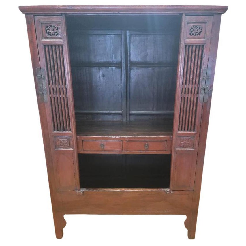 Ancienne armoire laquée en orme rouge de la province de Shanxi