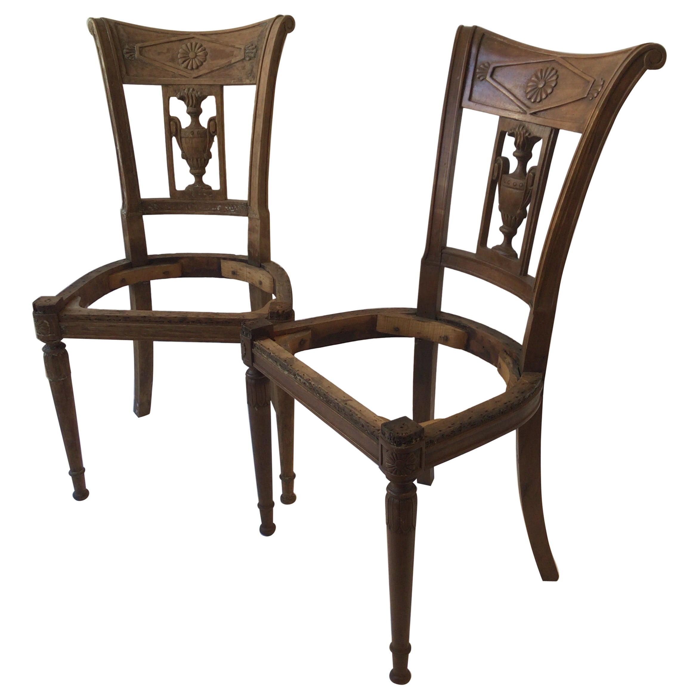 Paar französische Empire-Holz-Beistellstühle aus den 1850er Jahren