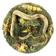 Assiette murale en majolique du 19ème siècle en forme de serpent de Palissy et de lézard de Jose Alves Cunha