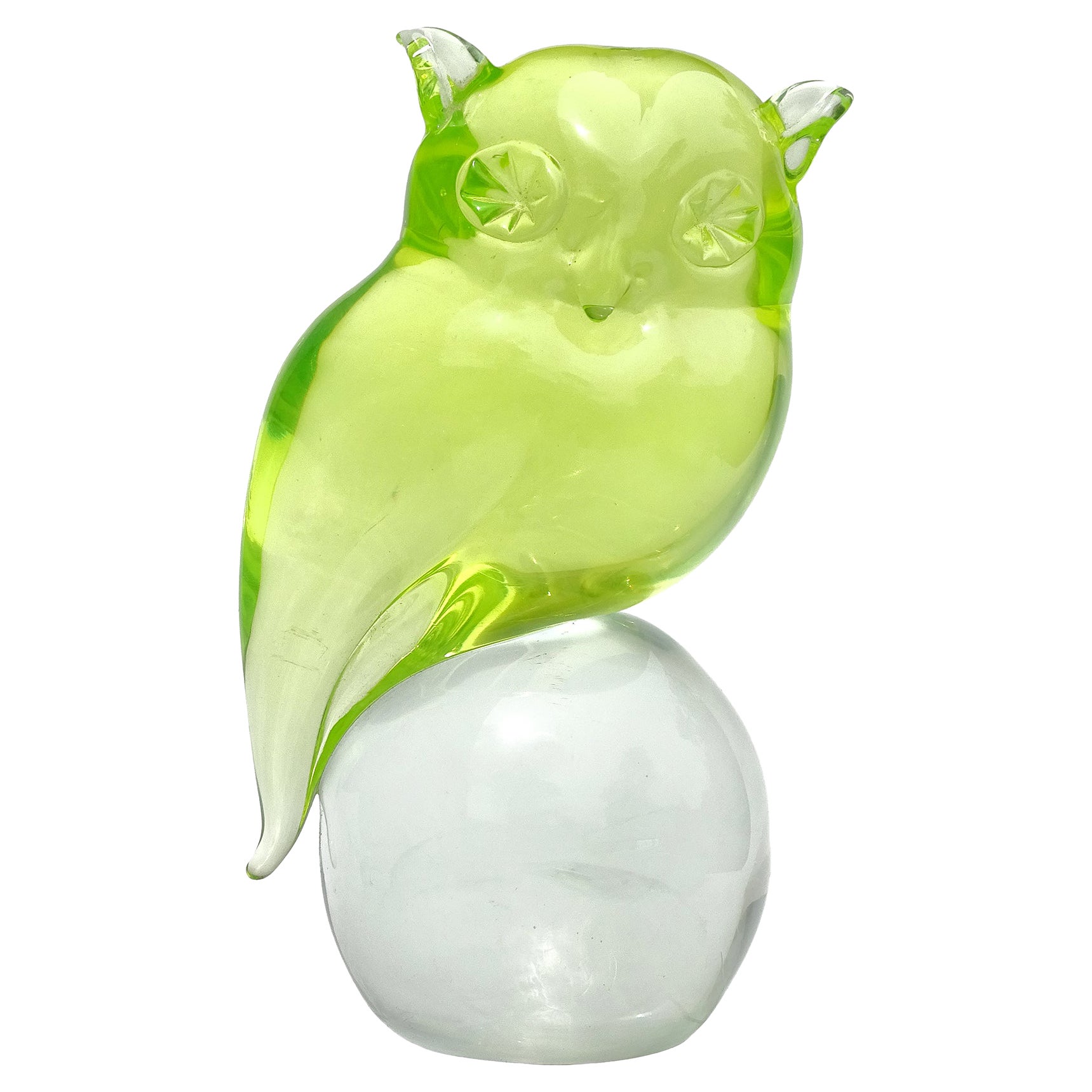 Murano Sommerso Glowing Uranium Green Italian Art Glass Owl Bird Sculpture For Sale