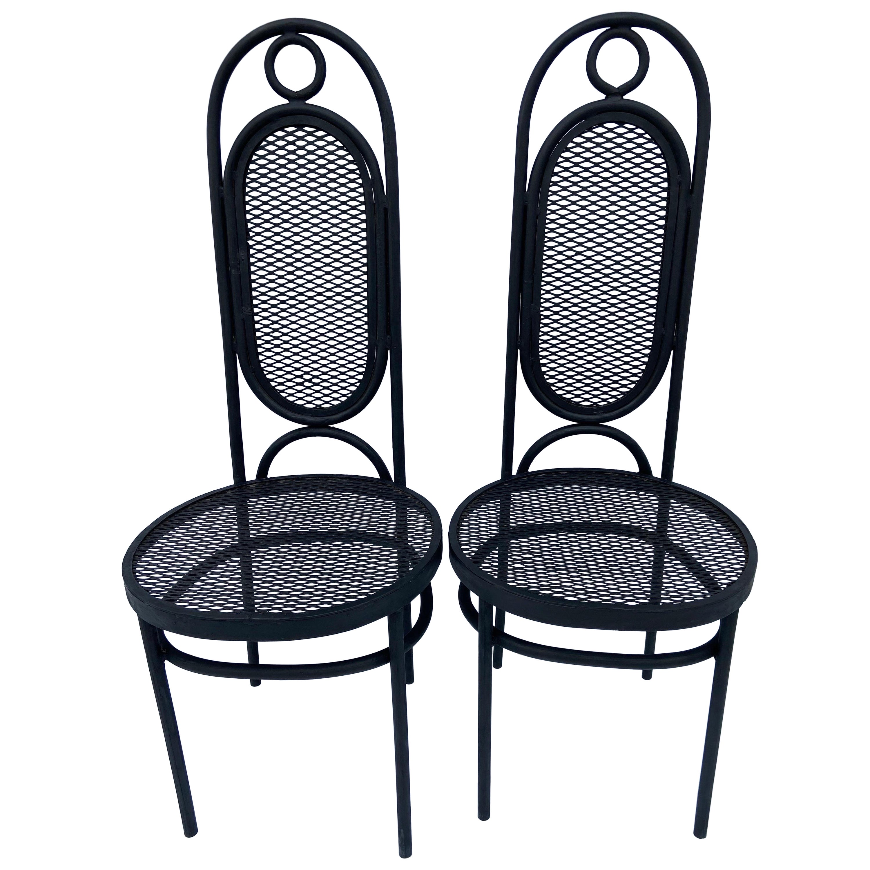 1970s Mexican Iron Side Chairs in the Style of the Model 17 by Thonet, a Pair For Sale