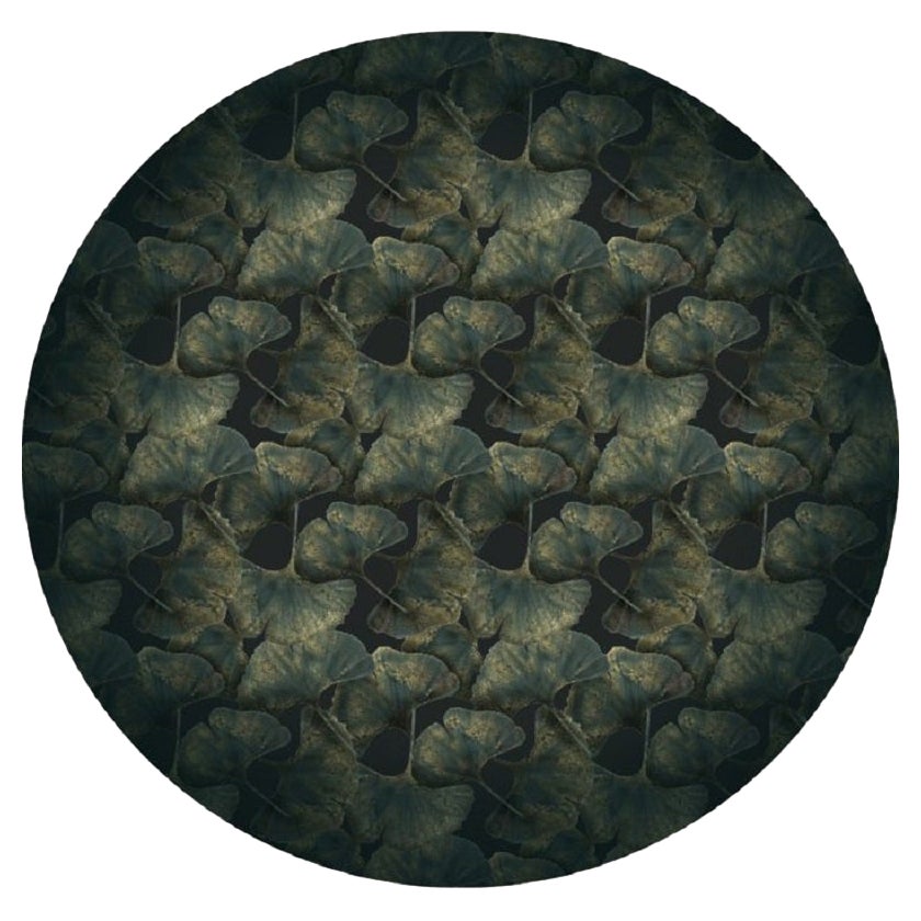 Moooi Small Ginko Leaf Green Round Rug in Low Pile Polyamide by Edward Van Vliet