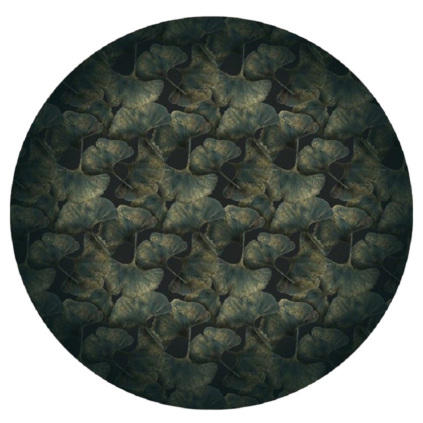 Moooi Small Ginko Leaf Green Round Rug in Wool by Edward van Vliet For Sale