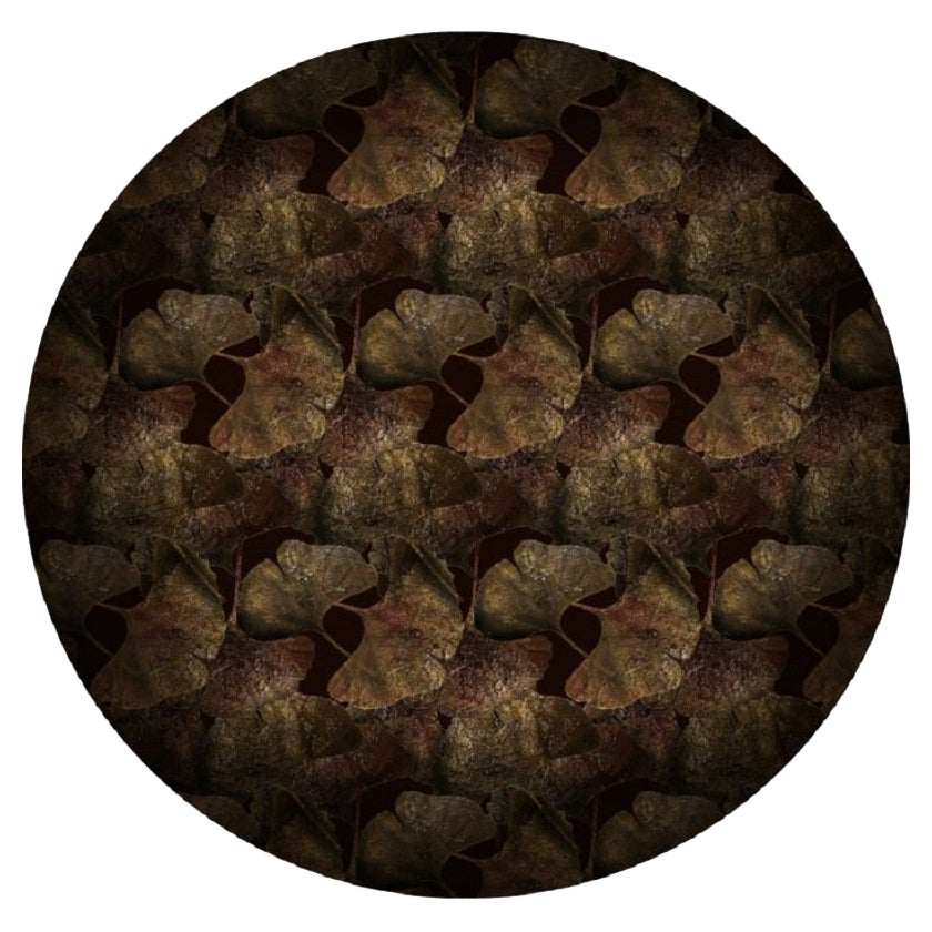 Moooi Small Ginko Leaf Rust Round Rug in Low Pile Polyamide by Edward van Vliet For Sale