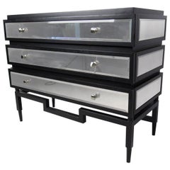 Used Stylish Modern Three-Drawer Dresser with Mirror Finish