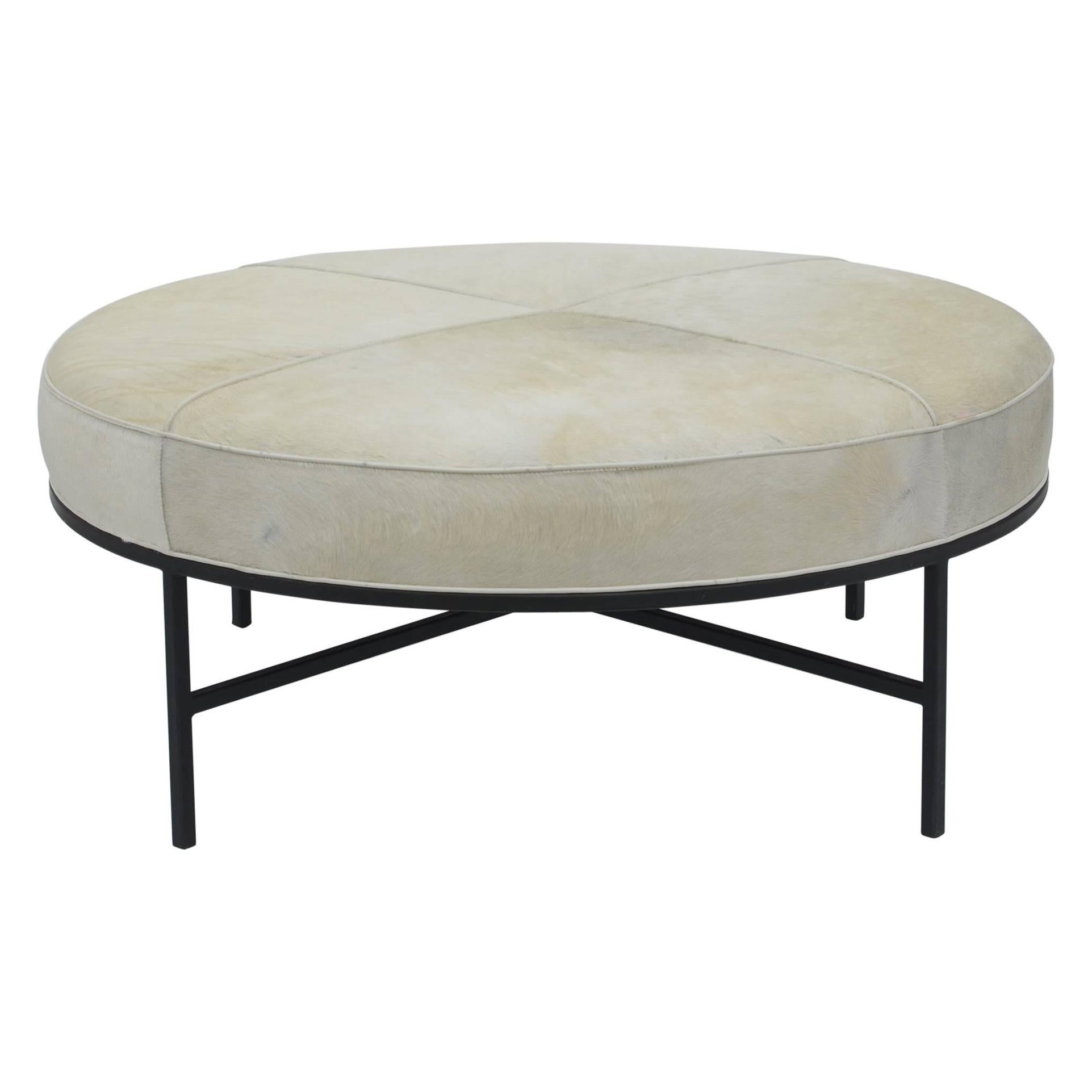 Chic White Hide and Blackened Steel 'Tambour' Ottoman by Design Frères For Sale