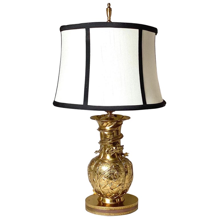 Chic Japanese Polished Bronze Lamp For Sale at 1stDibs