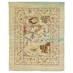 Tappeto in lana beige con motivo floreale fatto a mano in stile metà secolo, di Apadana