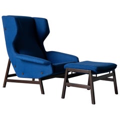 Gianfranco Frattini, Lounge Chair and Ottoman, Walnut Fabric, Cassina Italy 1959