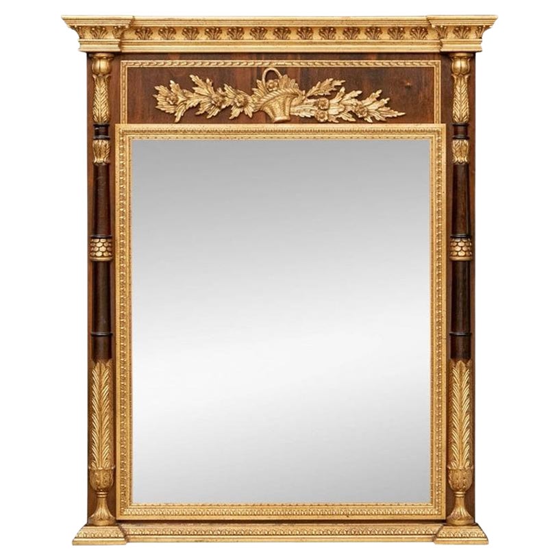 Grand miroir de style néoclassique en acajou et biseauté doré de LaBarge
