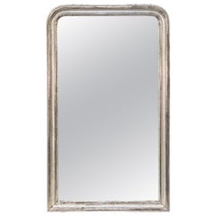 Gran espejo Louis Philippe de plata dorada (Alt. 62 3/4 x Anch. 37 1/4)