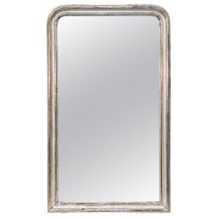 Grand miroir Louis Philippe en argent doré (H 62 3/4 x L 37 1/4)