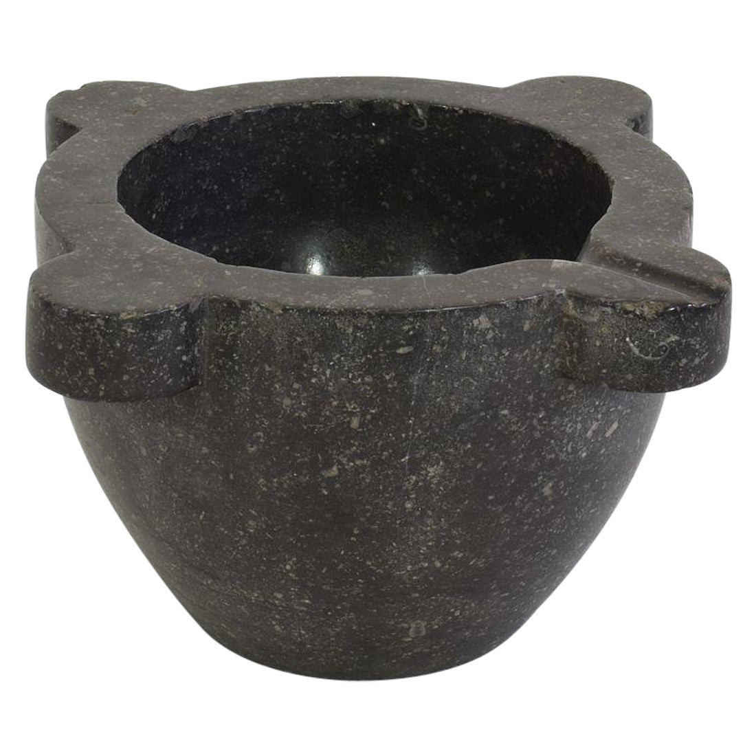 Mortar aus schwarzem Marmor aus dem 18. bis 19. Jahrhundert im Angebot