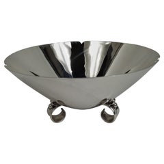 Tiffany American Mid-Century Modern Classical Sterling Silver Bowl