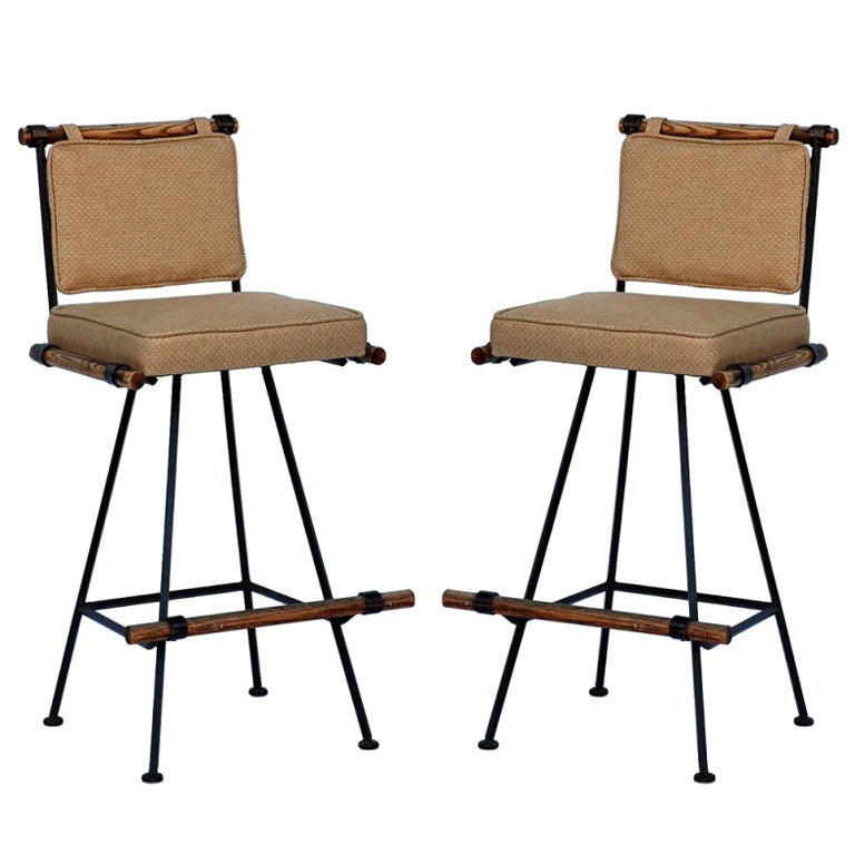 Pair of 'Los Feliz' Swiveling Bar Stools by Design Frères For Sale