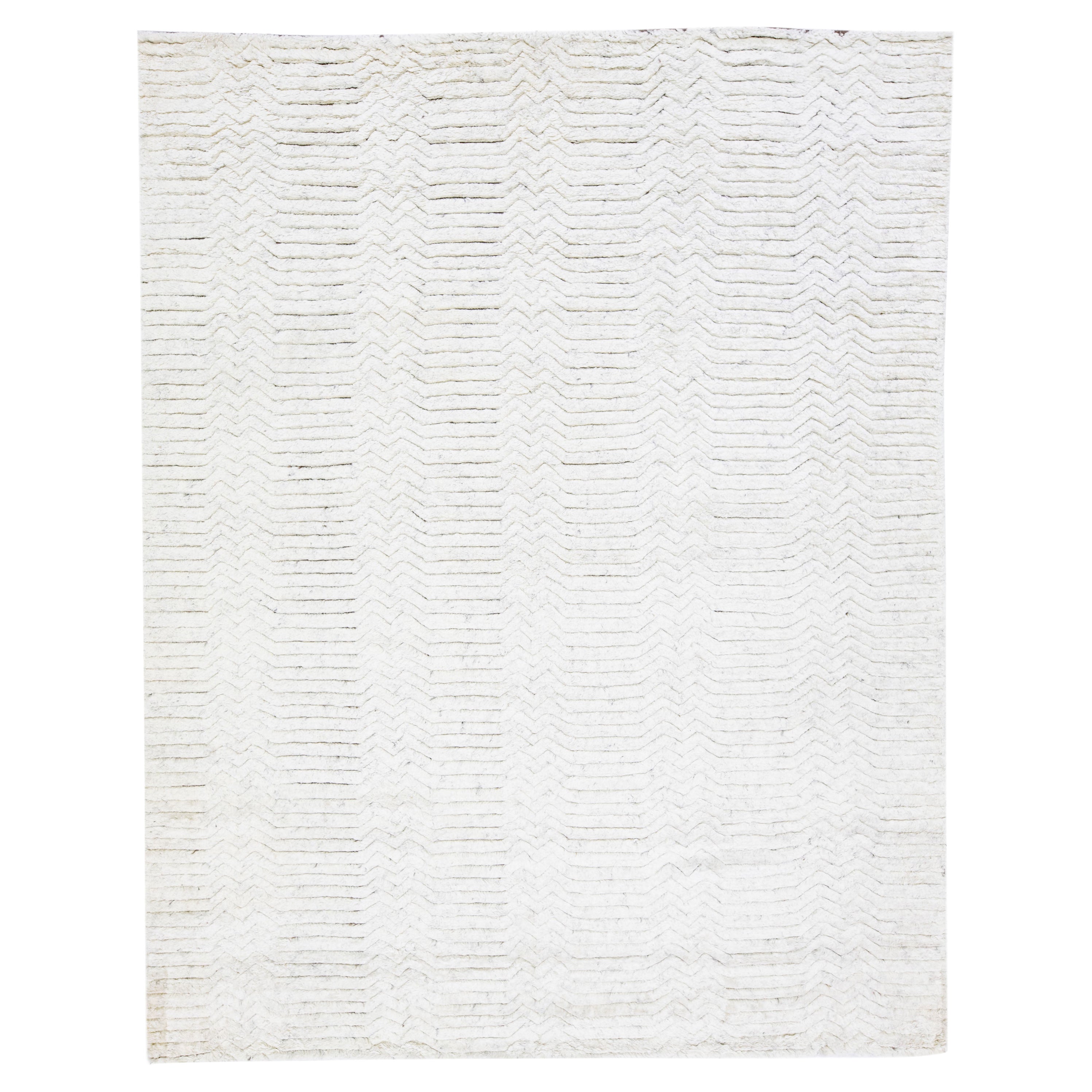 Contemporary Moroccan Style Ivory Handmade Geometric Wool Rug For Sale