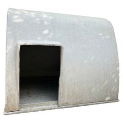 20th Century Design "Dog House" Willy Guhl in Cement XL, Switzerland 1960