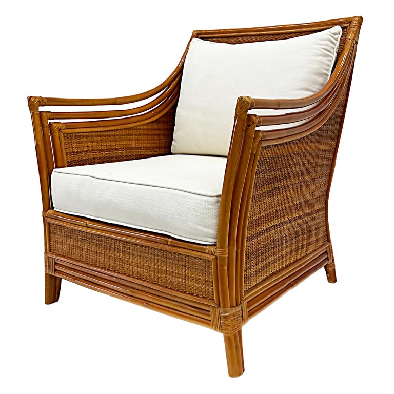 Vintage Coastal Rattan and Wicker Lounge Chair For Sale at 1stDibs